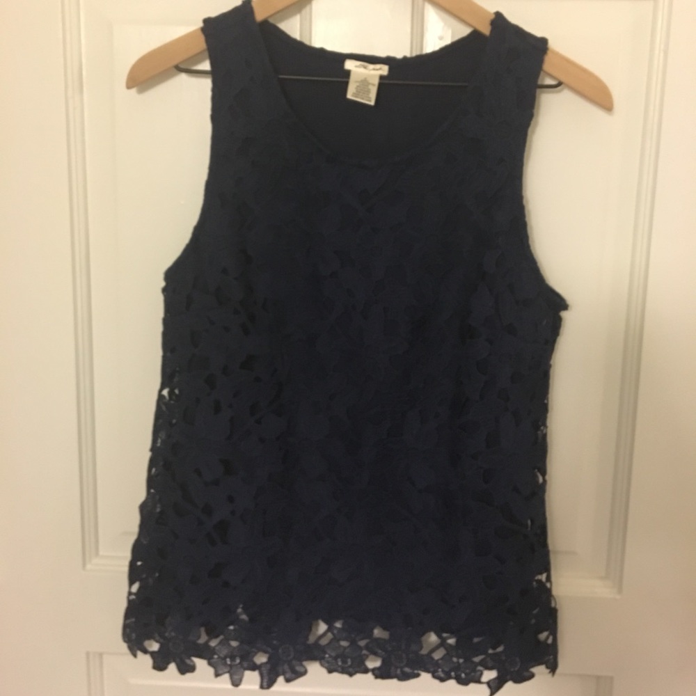 Ultra Pink Navy Floral Tank